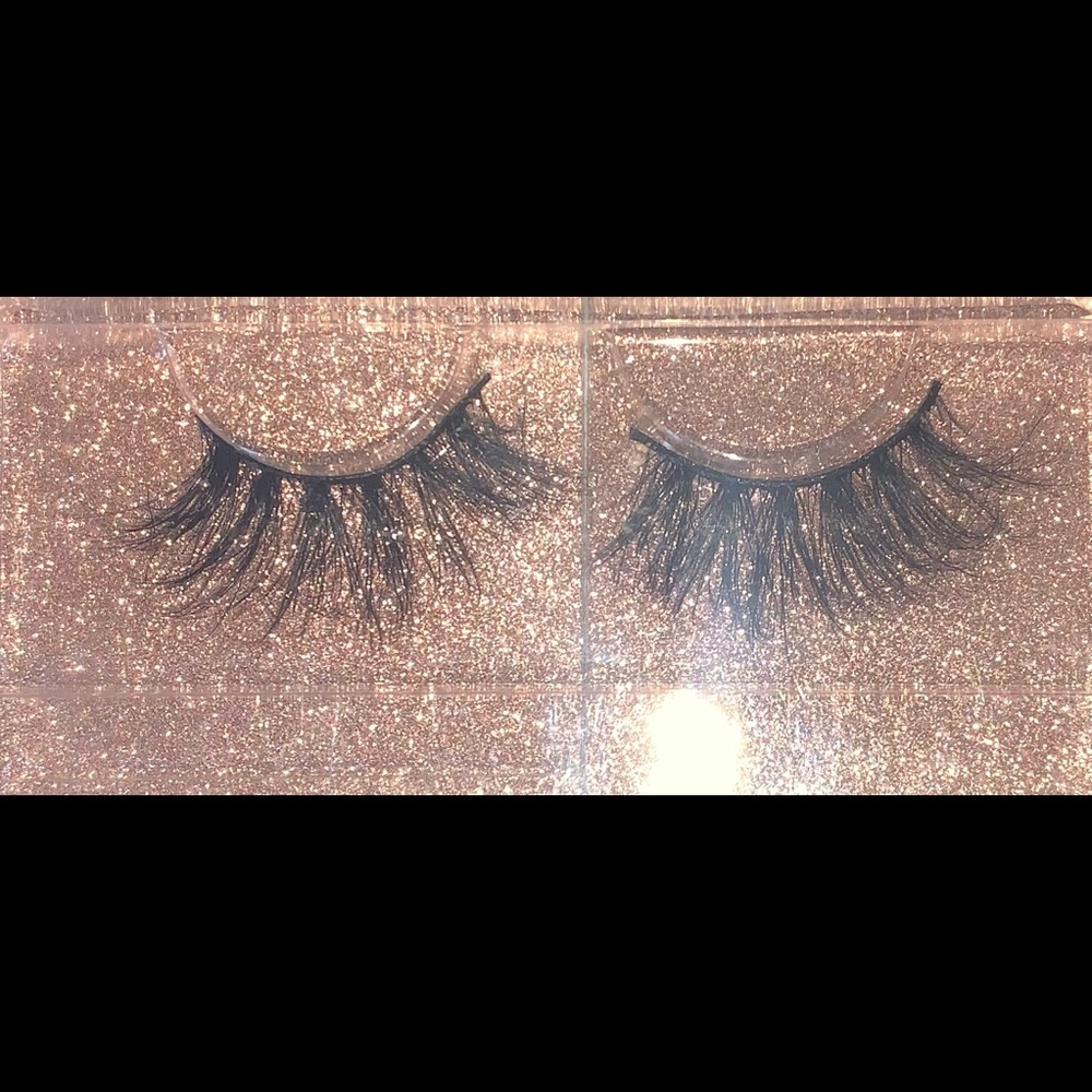 Mink Lash Strips